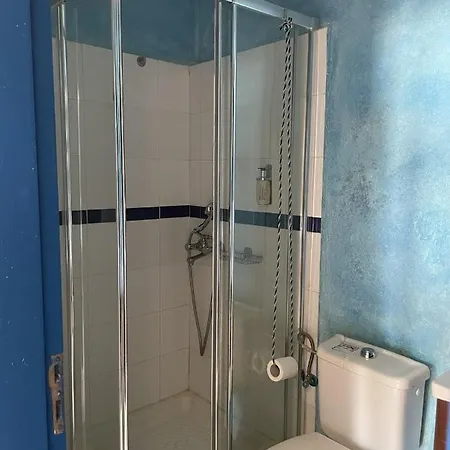 Marina Castellana Ii Apartament *