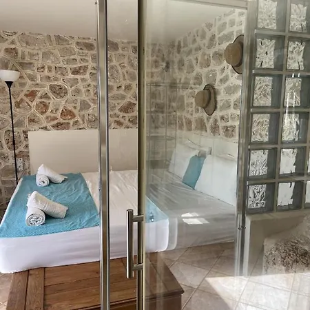 Marina Castellana Ii * Chalki Town